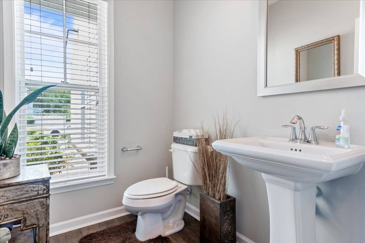 Townhouse for rent at 329 Sonoma Dr, Pooler, GA 31322