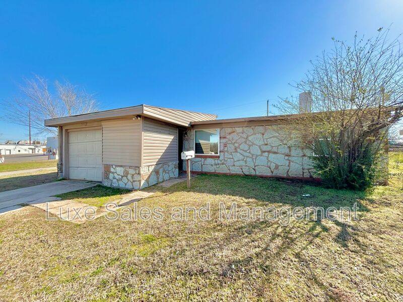 House for rent at 1700 Karen Dr, Oklahoma City, OK 73115