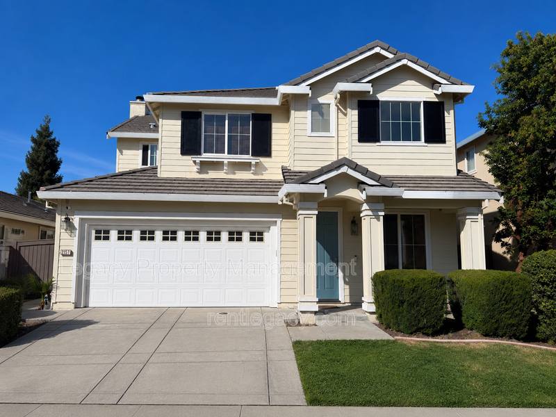 House for rent at 2157 Promise Way, Sacramento, CA 95835