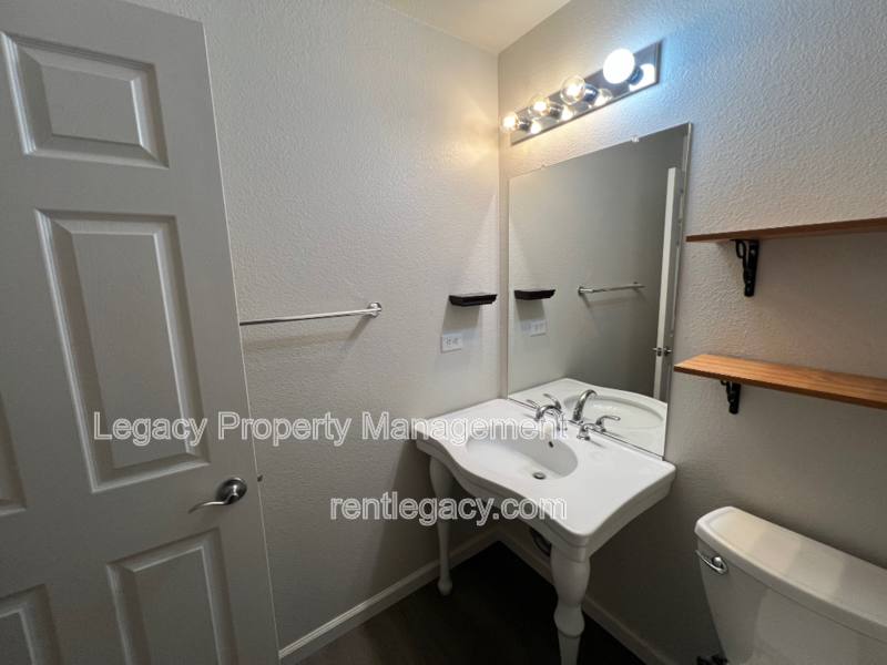 House for rent at 2157 Promise Way, Sacramento, CA 95835