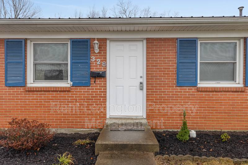 House for rent at 328 Harvard Dr, Lexington, KY 40517