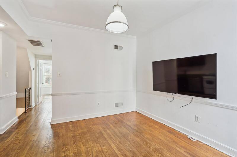 Apartment for rent at 2431 I St NW #B, Washington, DC 20037