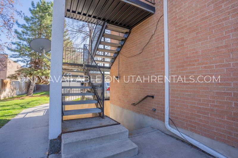 Apartment for rent at 166 N 400 W #21, Provo, UT 84601