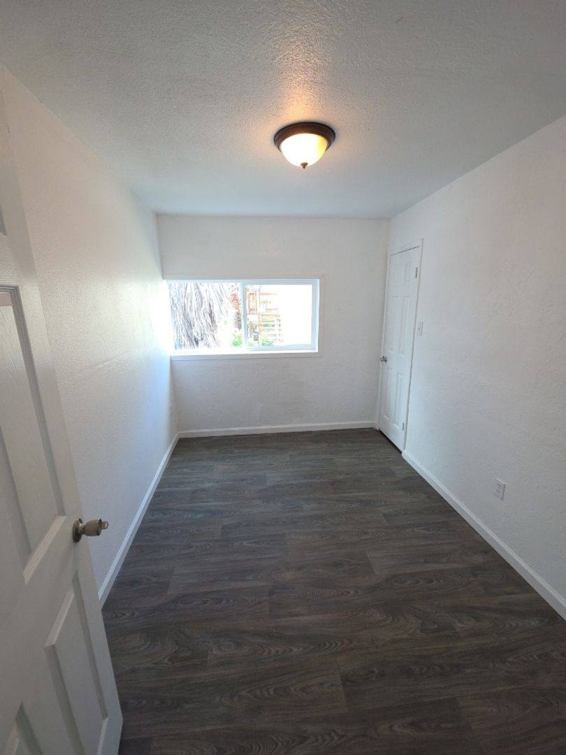 Apartment for rent at 13451 Lakeshore Dr, Clearlake, CA 95422