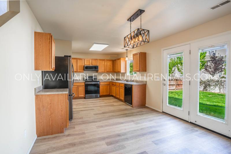 House for rent at 215 S 1050 W, Spanish Fork, UT 84660