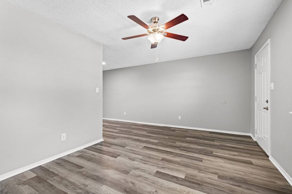 Townhouse for rent at 4453 W Acoma St, Fayetteville, AR 72704