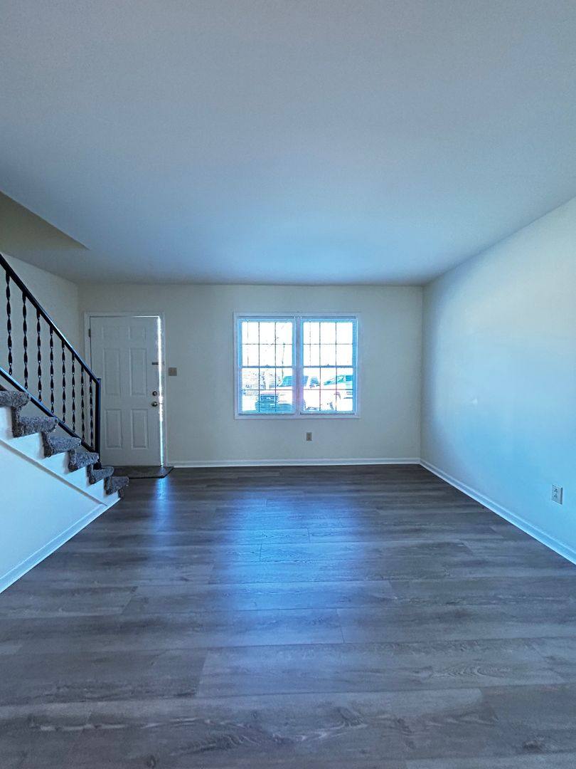 Apartment for rent at 257 Maryland Dr, Richmond, KY 40475