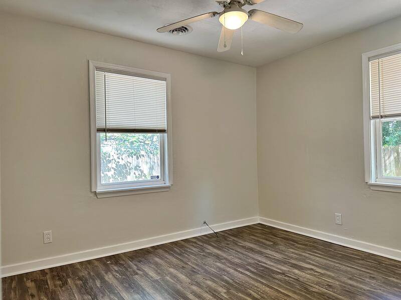 Apartment for rent at 852 W 48th St #B, Norfolk, VA 23508