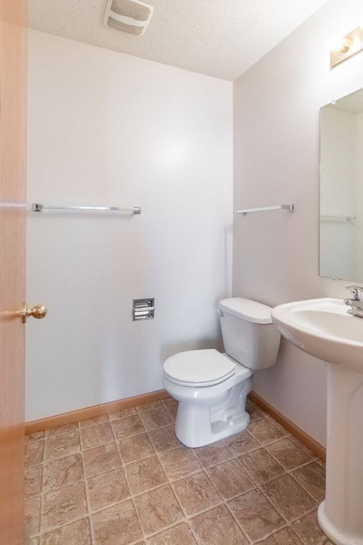 Apartment for rent at 7200-7204 Dorchester, Lincoln, NE 68521