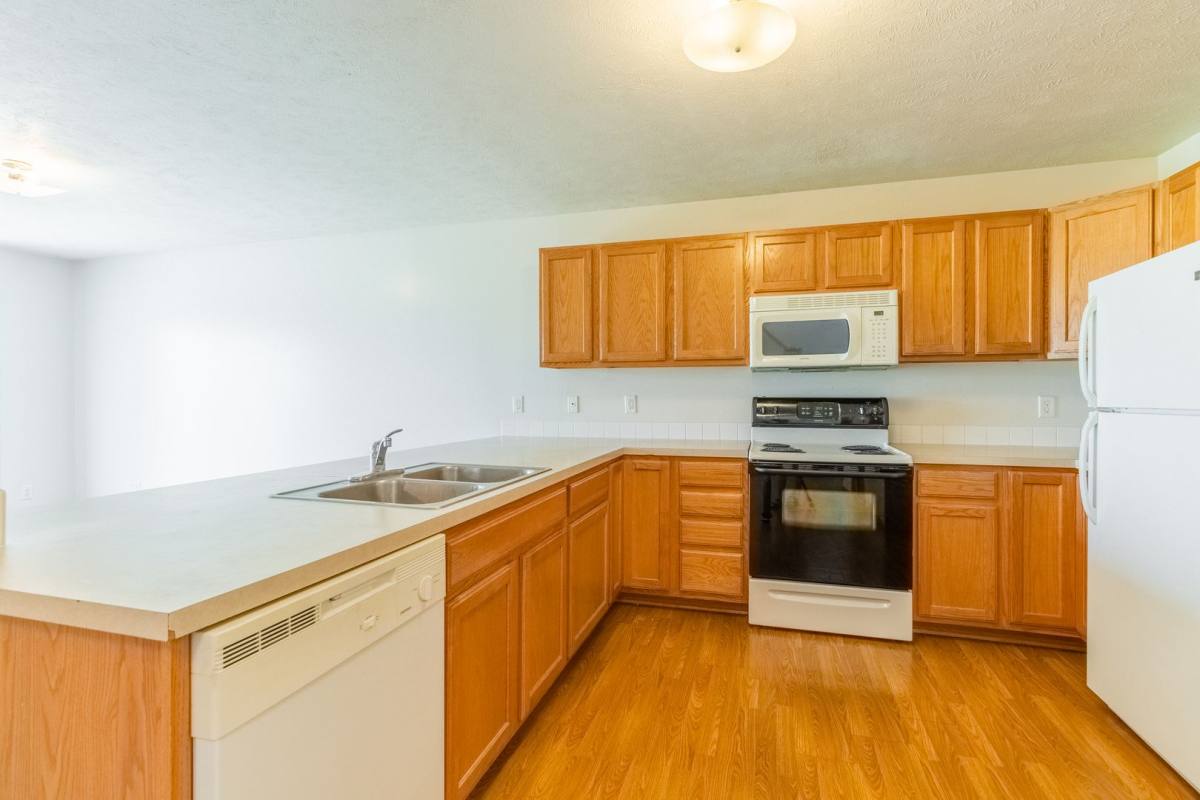 Apartment for rent at 7200-7204 Dorchester, Lincoln, NE 68521
