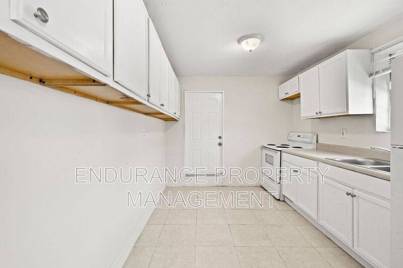 House for rent at 1125 W 28th St, West Palm Beach, FL 33404