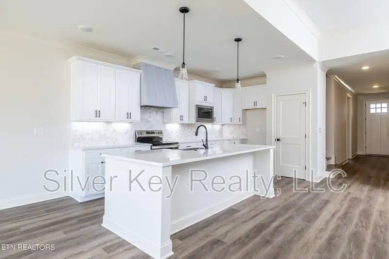 Townhouse for rent at 141 River Park Lane, Sweetwater, TN 37874