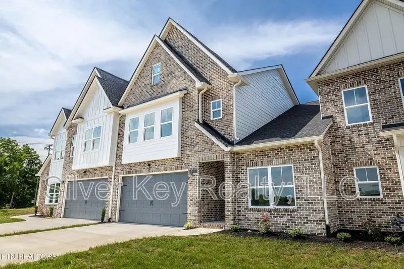 Townhouse for rent at 141 River Park Lane, Sweetwater, TN 37874