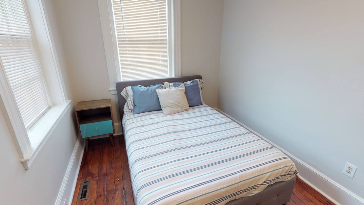 Apartment for rent at 542 Chapel St, New Haven, CT 06511