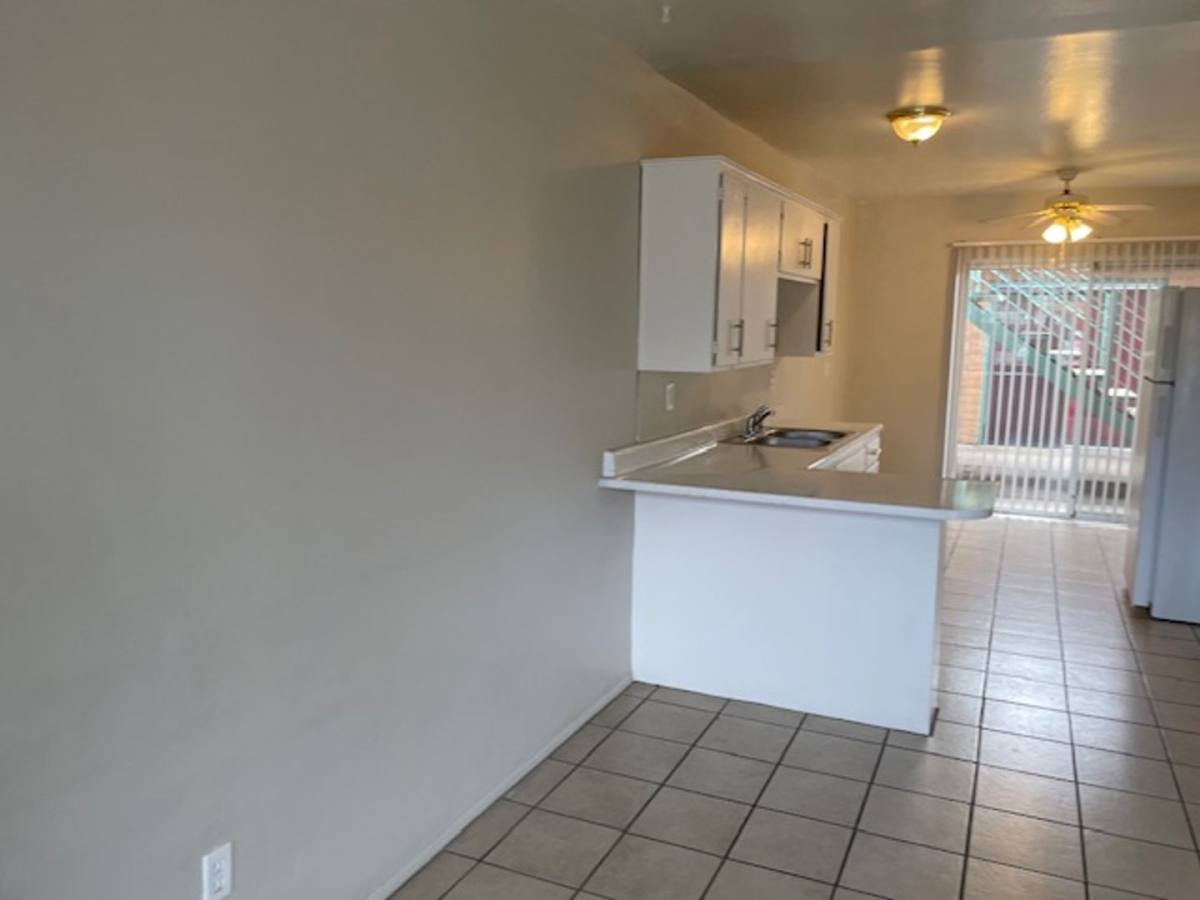 Apartment for rent at 1402 N Craycroft Rd, Tucson, AZ 85712