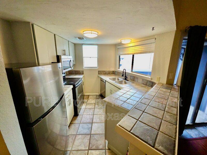 Townhouse for rent at 2500 Burleson Rd #521, Austin, TX 78741
