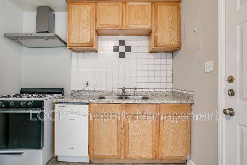 Apartment for rent at 3417 S University Dr #C, Fort Worth, TX 76109