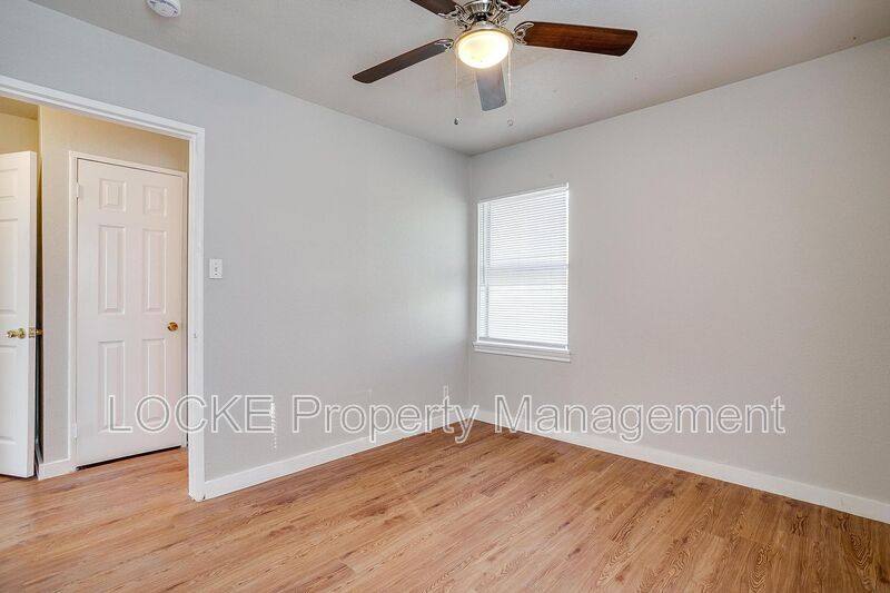 Apartment for rent at 3417 S University Dr #C, Fort Worth, TX 76109