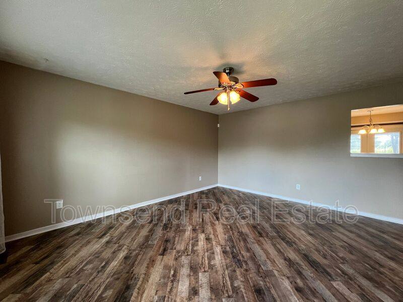 House for rent at 420 Mangum Court, Fayetteville, NC 28314