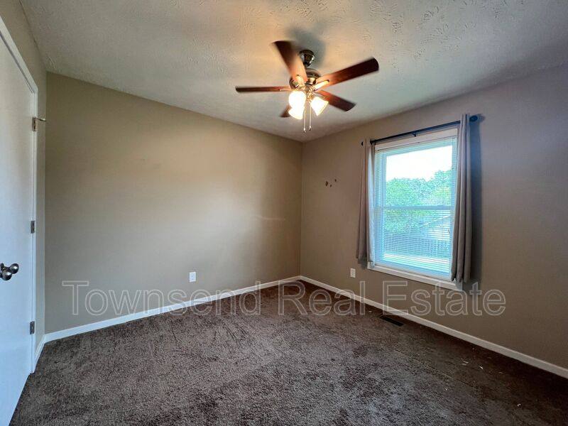 House for rent at 420 Mangum Court, Fayetteville, NC 28314