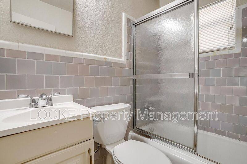 Apartment for rent at 3419 S University Dr #D, Fort Worth, TX 76109