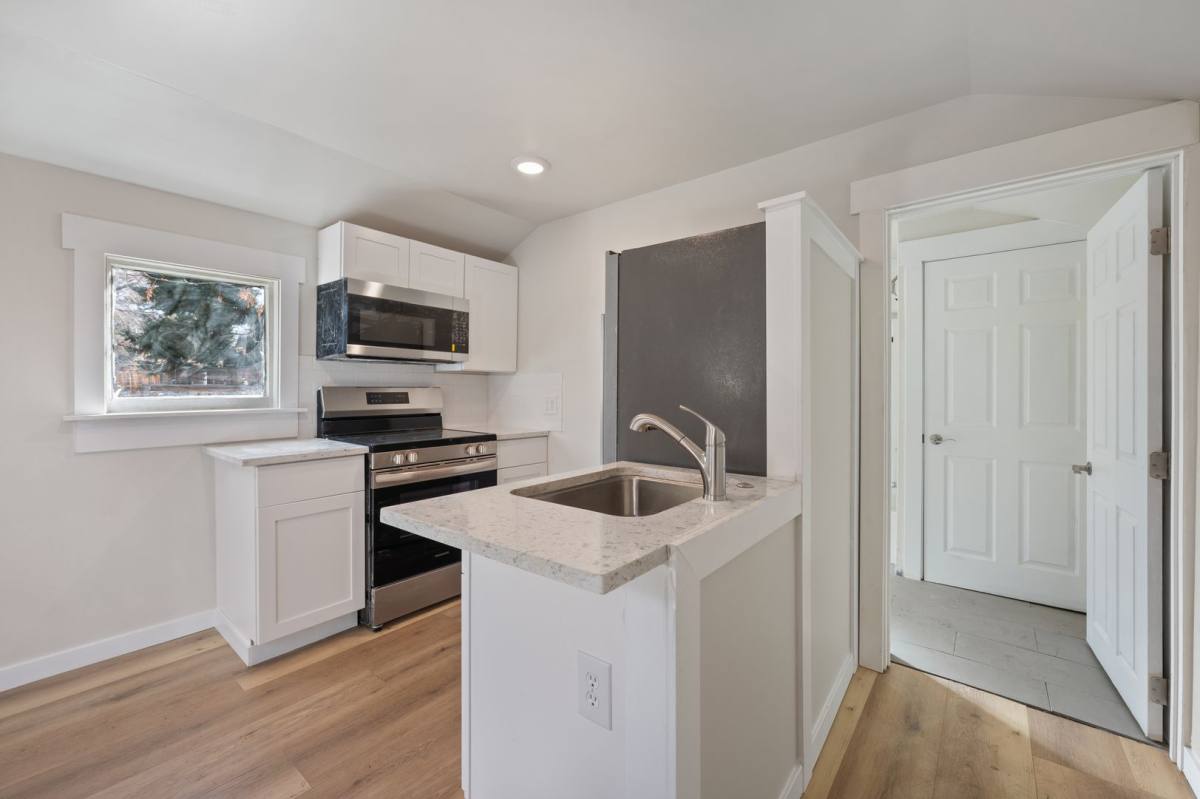 House for rent at 727 NW Georgia Ave, Bend, OR 97703