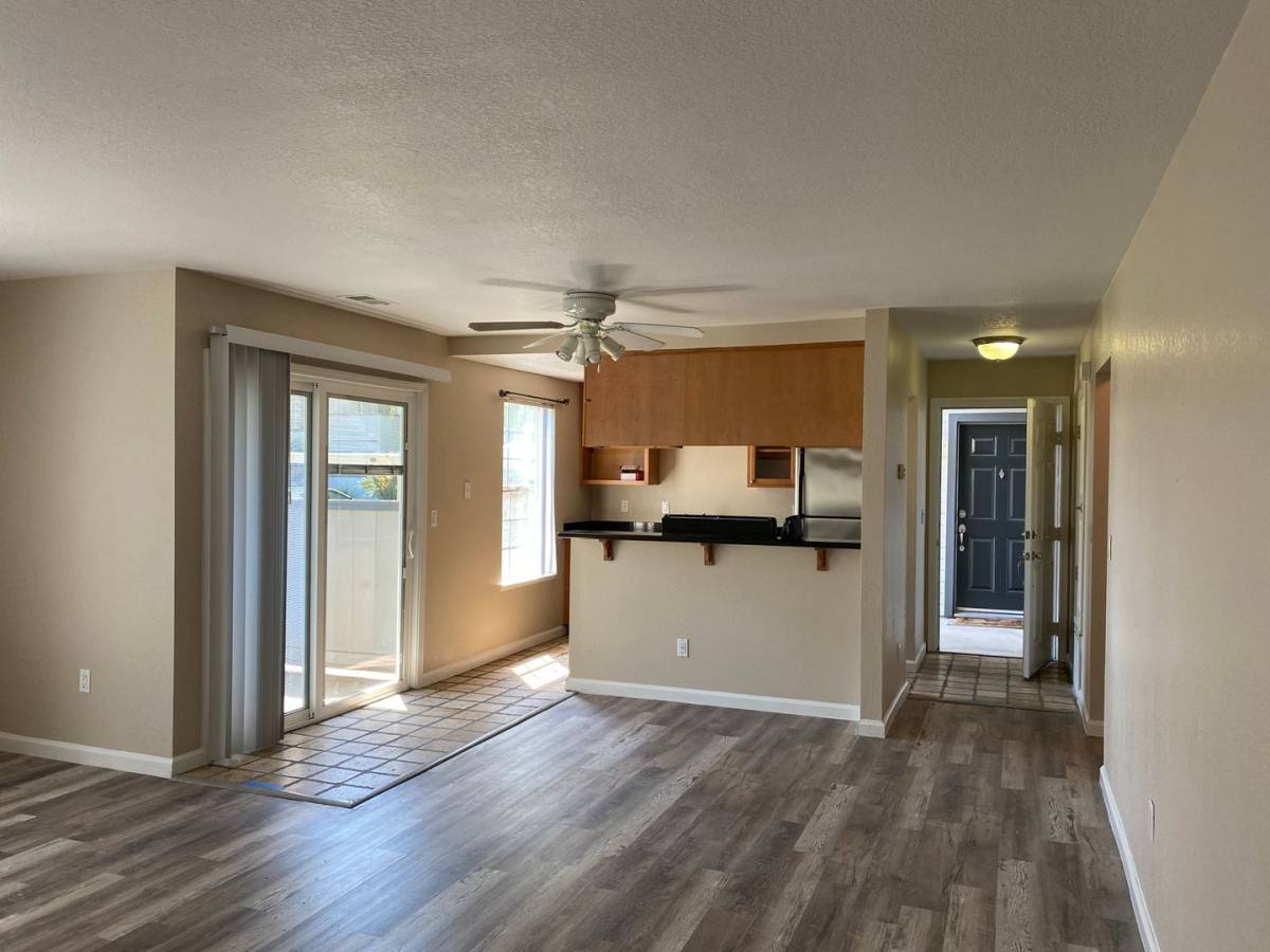 Apartment for rent at 3905 Dale Rd, Modesto, CA 95356