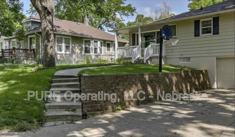 House for rent at 7764 Maywood St, Omaha, NE 68127