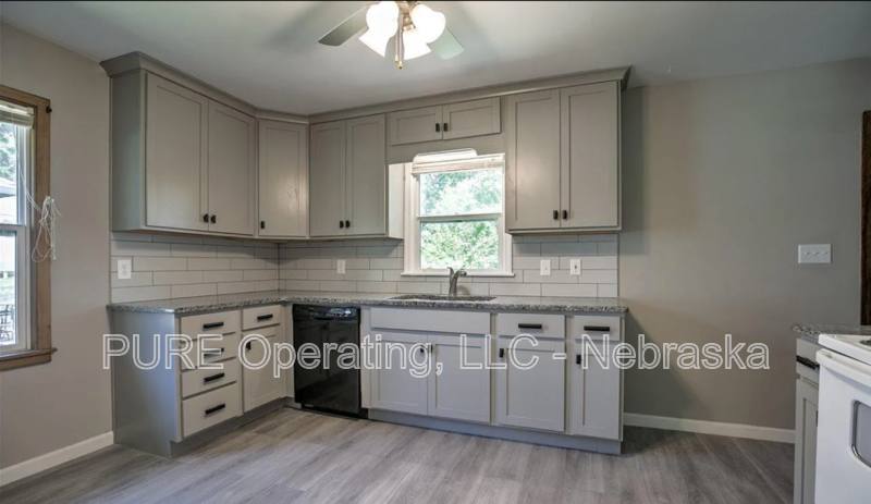 House for rent at 7764 Maywood St, Omaha, NE 68127