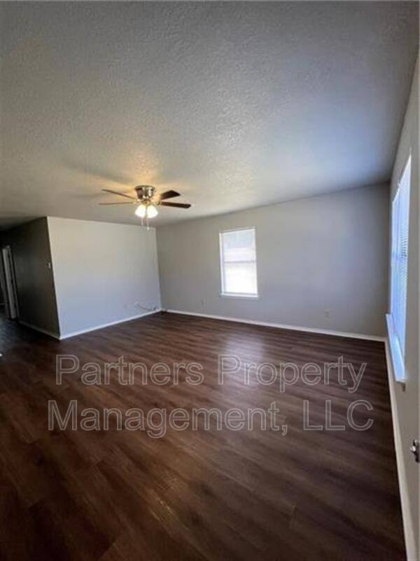 Apartment for rent at 5702 Sara St #A, Fayetteville, AR 72704