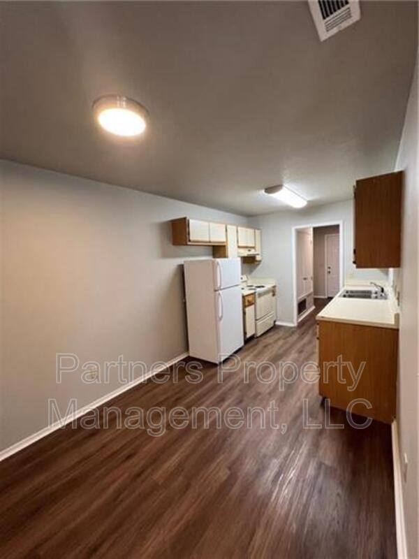 Apartment for rent at 5702 Sara St #A, Fayetteville, AR 72704