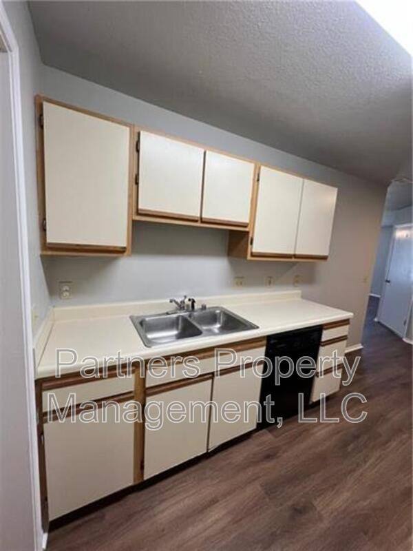Apartment for rent at 5702 Sara St #A, Fayetteville, AR 72704