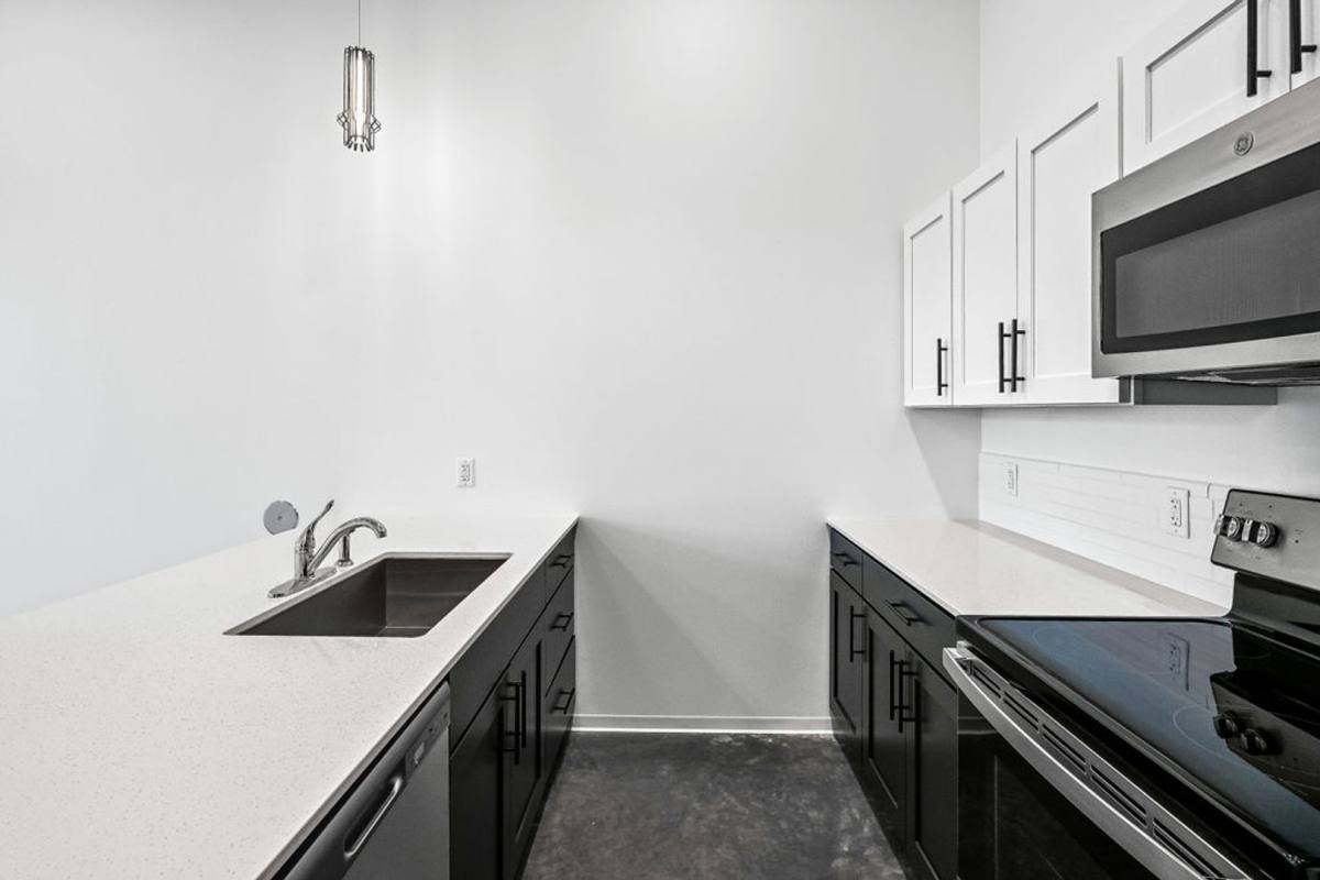 Apartment for rent at 1020 Centerpoint Dr, Stevens Point, WI 54481