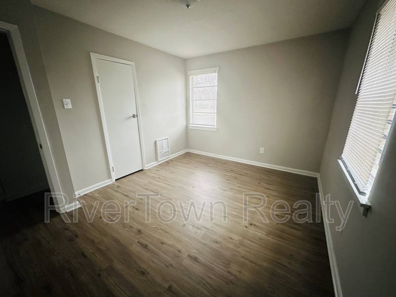 House for rent at 3253 Ford Rd, Memphis, TN 38109