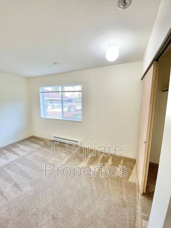 Apartment for rent at 9719 Holly Dr #107, Everett, WA 98204