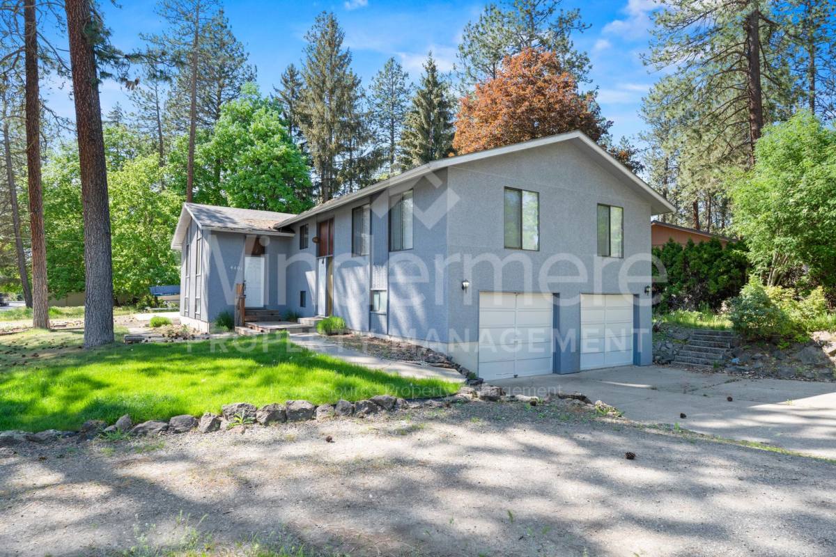 Apartment for rent at 7805 E Upriver Dr, Spokane, WA 99212