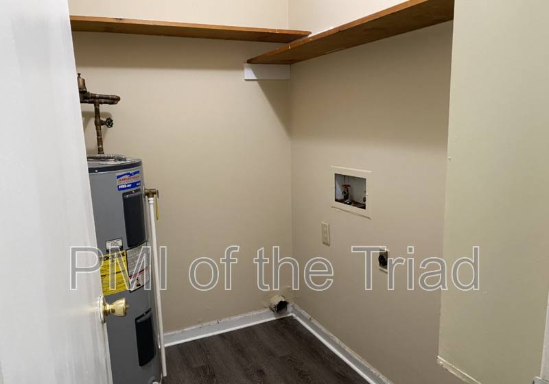 Apartment for rent at 1500 Oakshire Court #C, Winston Salem, NC 27107