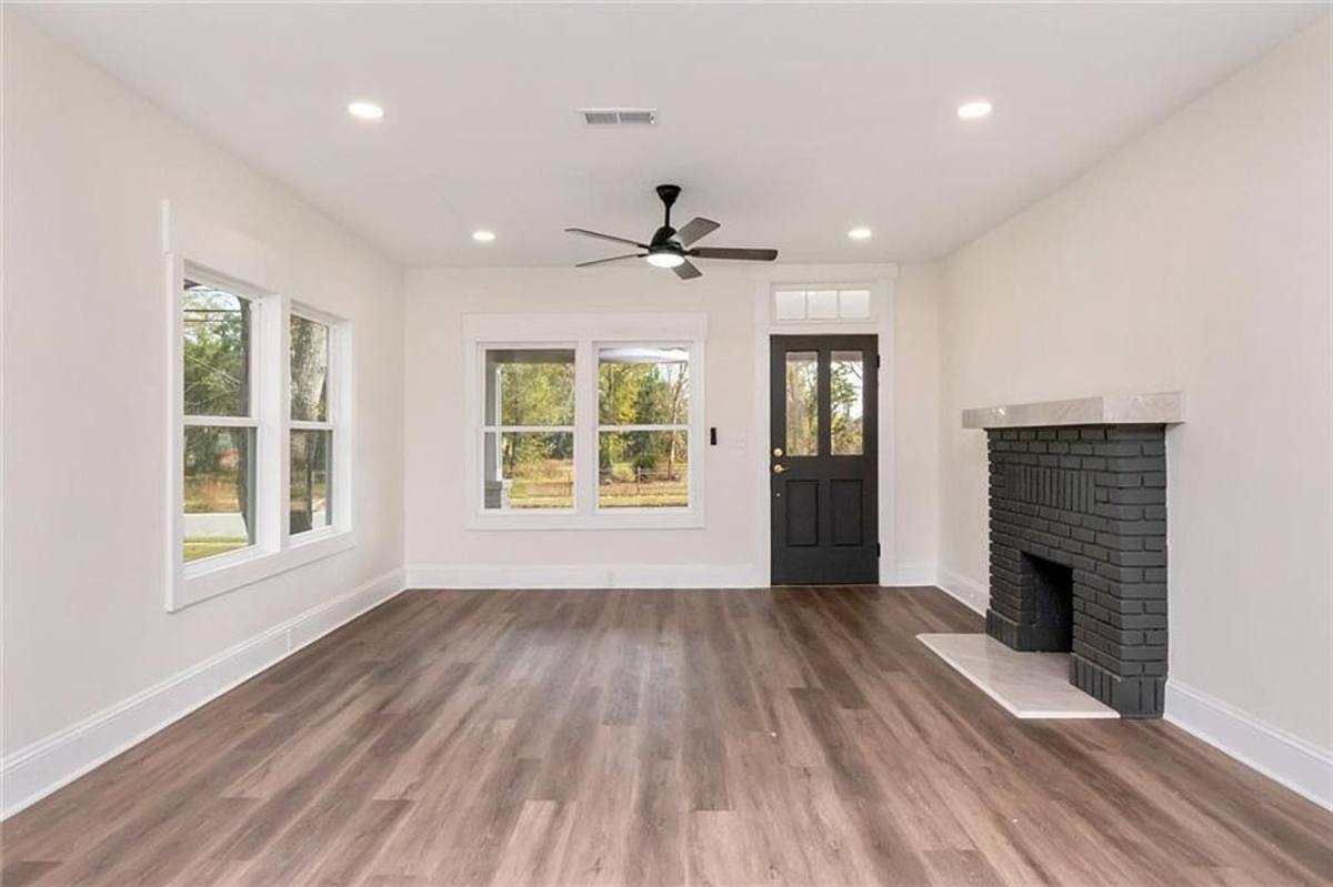 House for rent at 704 Marine St, Mobile, AL 36604