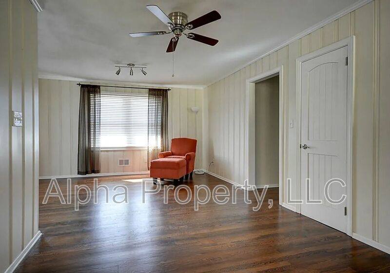 House for rent at 21 Lisa Dr, Greenville, SC 29615