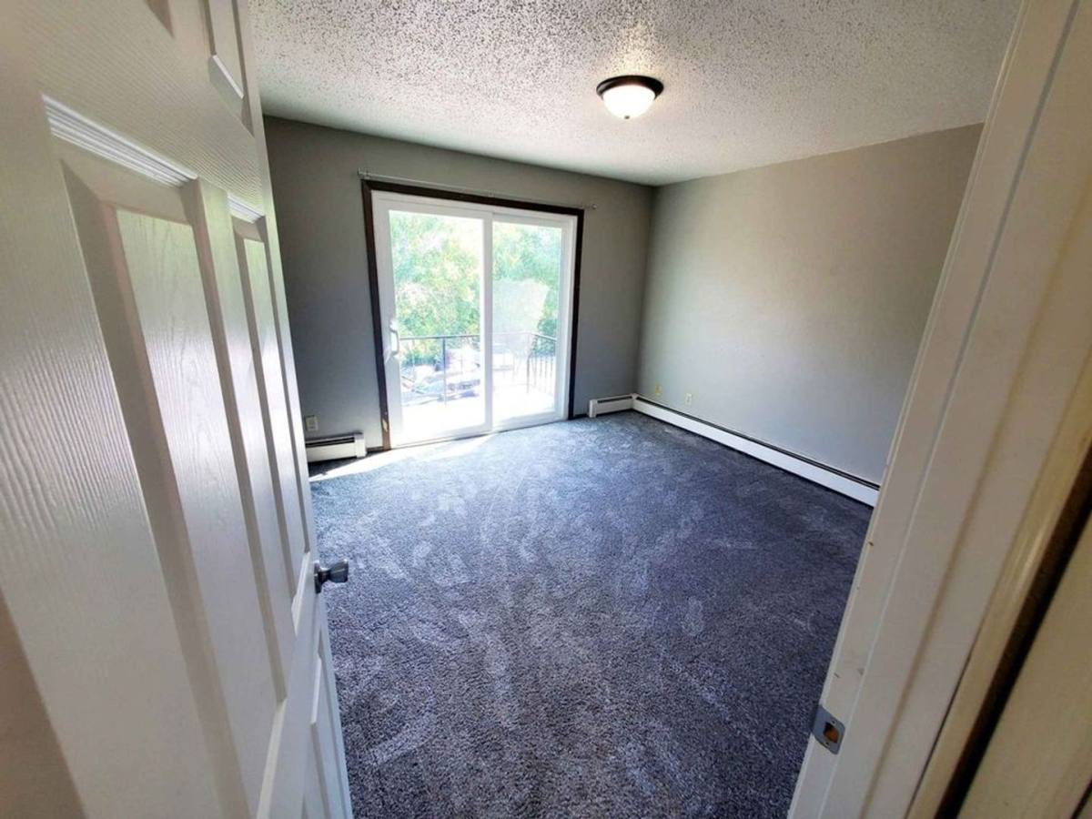 Apartment for rent at 121 W Interstate Ave, Bismarck, ND 58503