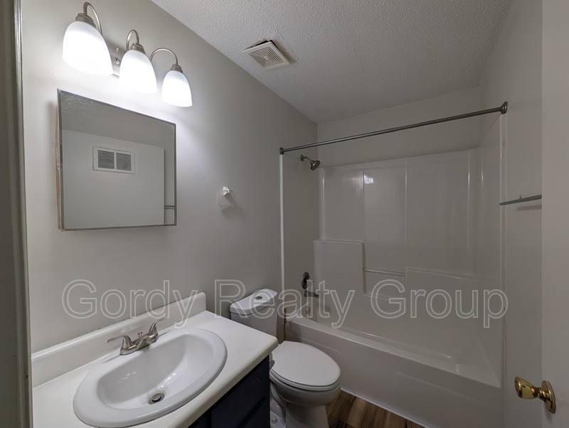 House for rent at 2764 Wynn St, Marianna, FL 32448