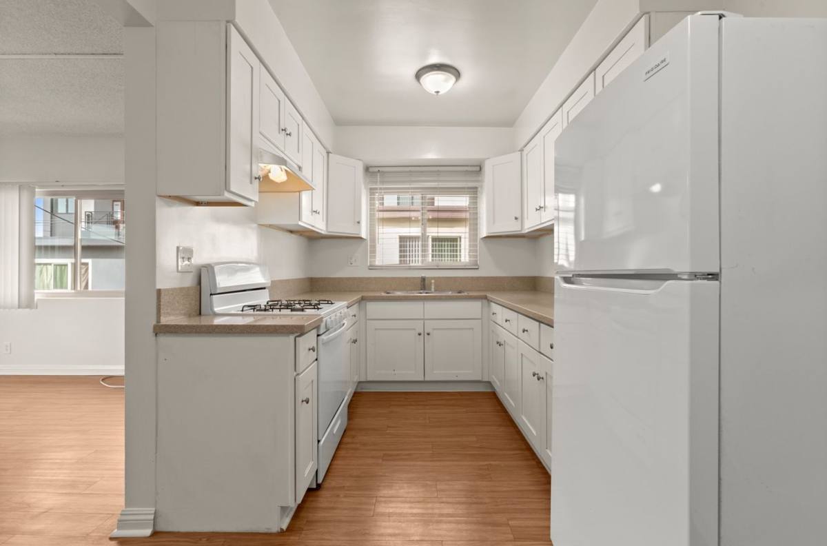 Apartment for rent at 317 Milford St, Glendale, CA 91203