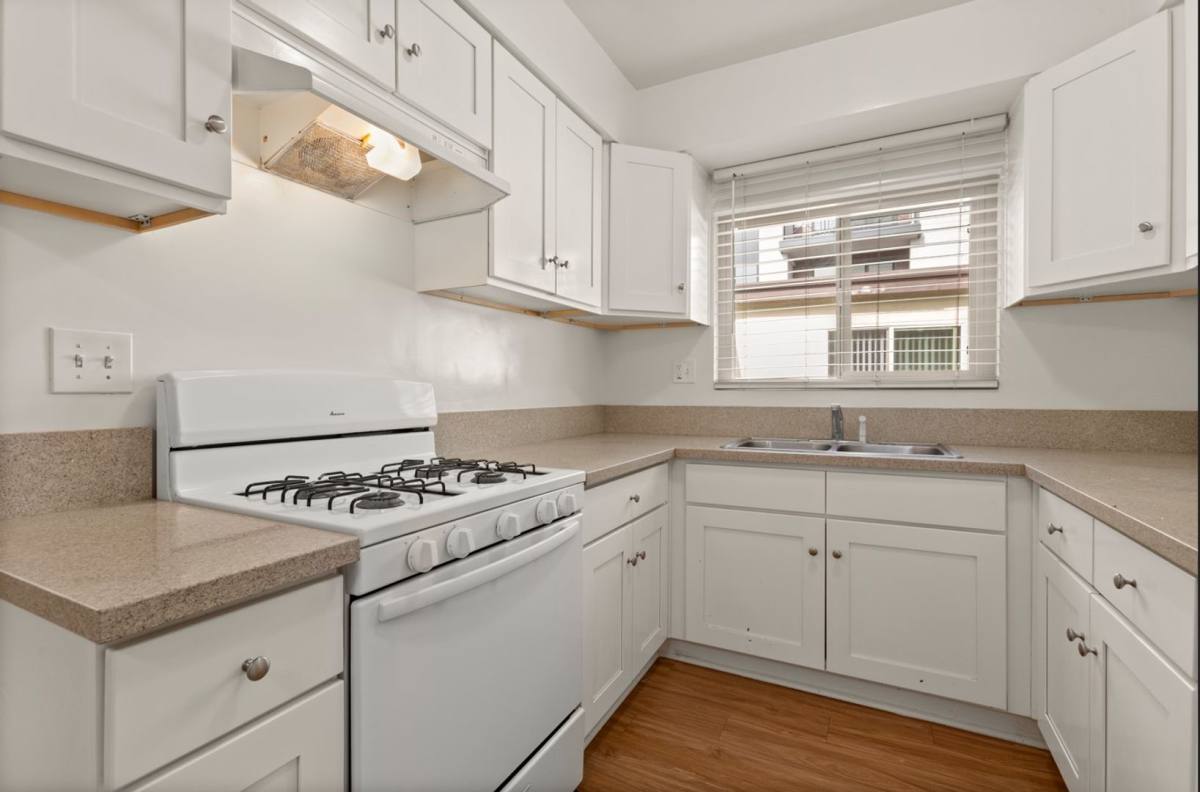 Apartment for rent at 317 Milford St, Glendale, CA 91203
