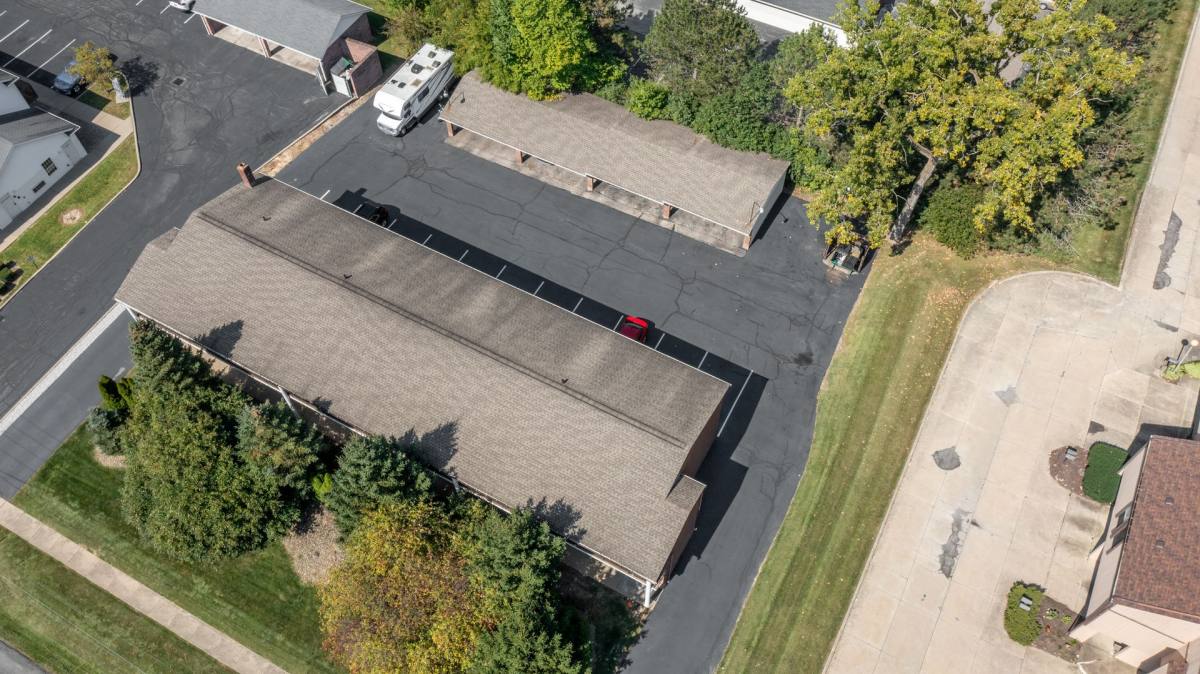 Apartment for rent at 513-531 Center Ave, Cuyahoga Falls, OH 44221