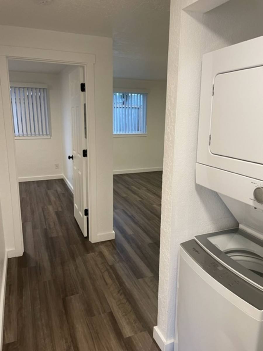 Apartment for rent at 4230-4242 State St, Salem, OR 97301