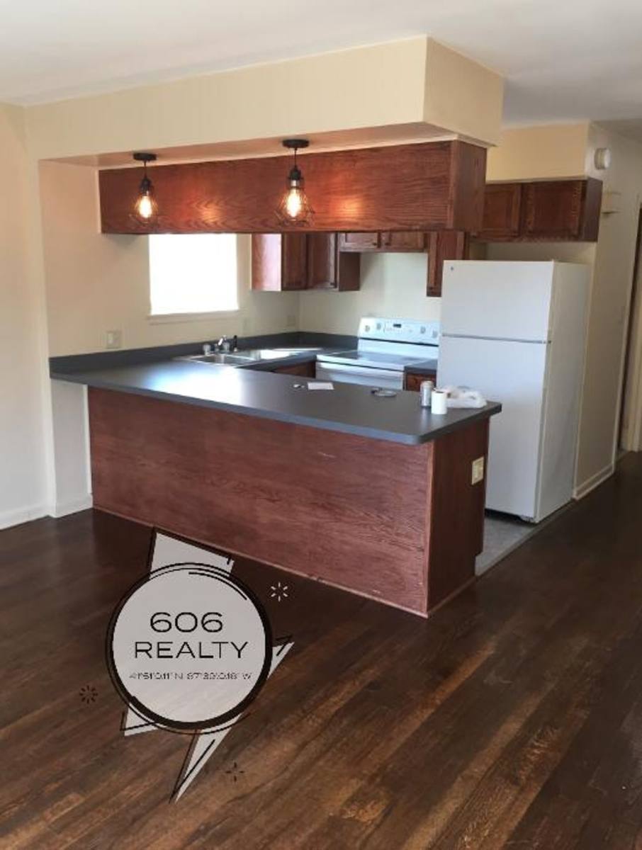 Apartment for rent at 1246-48 S 51st Court, Cicero, IL 60804