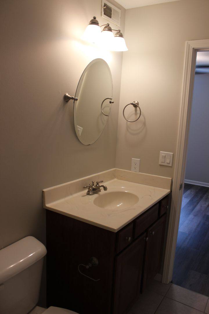 Apartment for rent at 1312, 1314 White Oak Lane, Columbia, MO 65203
