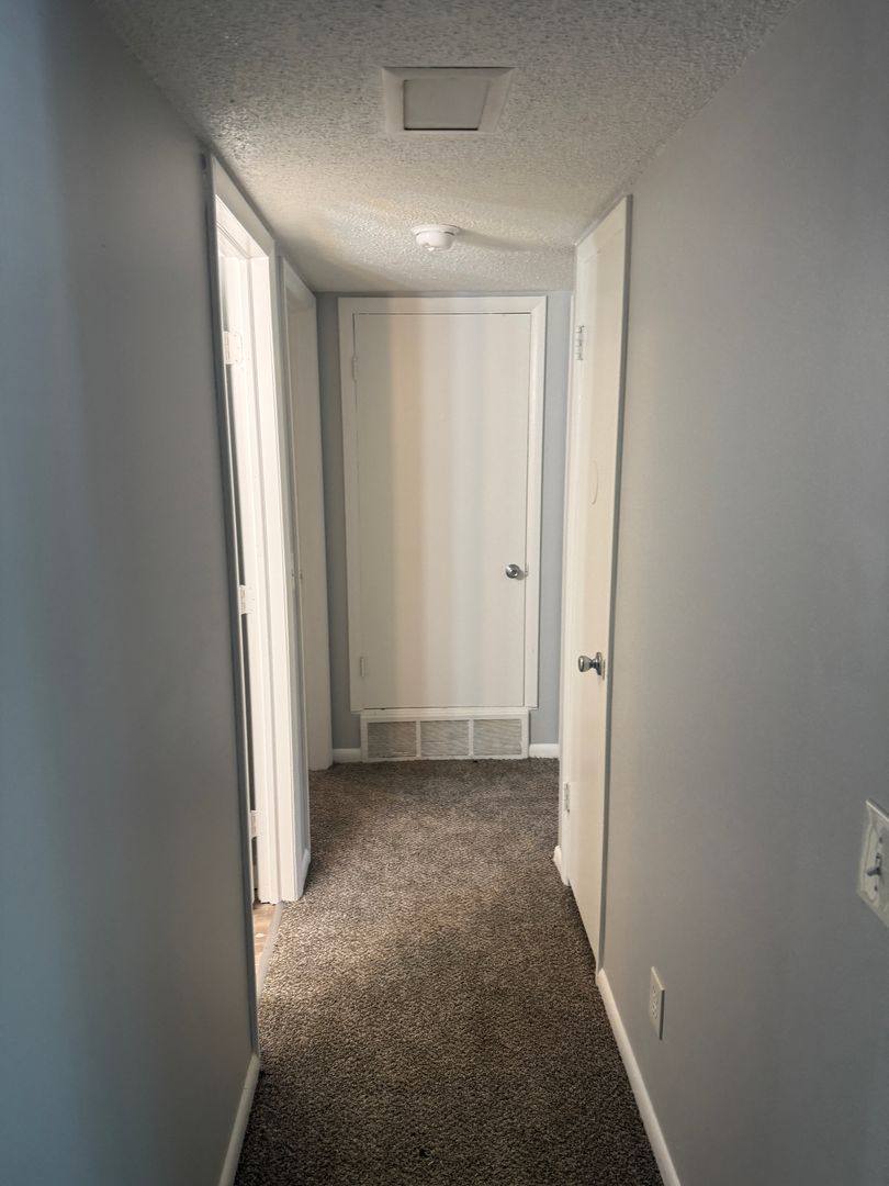 Apartment for rent at 290 W National Rd, Newark, OH 43055