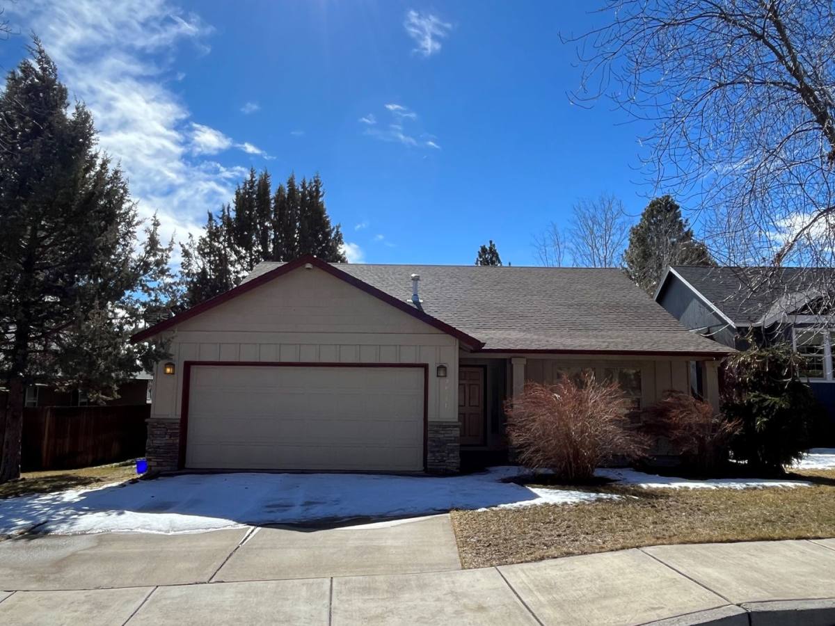 House for rent at 20591 Conifer Ave, Bend, OR 97702