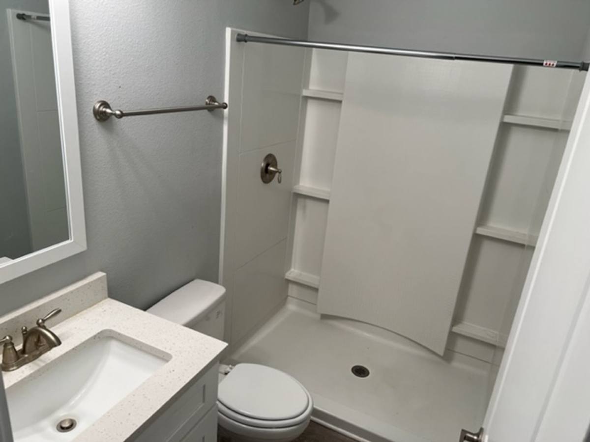 Townhouse for rent at 318 N Sand Palm Rd, Freeport, FL 32439